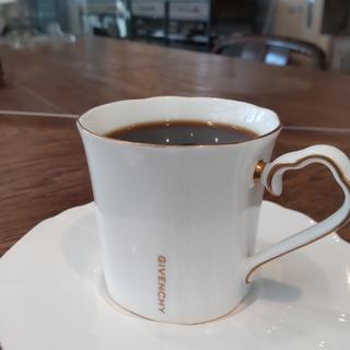 コーヒー(ドロップ イン トットリ)