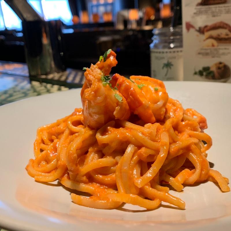 手長海老のトマトクリームソースパスタ(RIGOLETTO BAR AND GRILL)