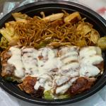 豚玉、焼きそばハーフアンドハーフ(ぼてぢゅう 金沢エムザ店)