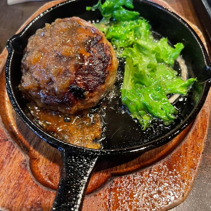 近江牛ハンバーグ(ミートマーケット　梅田)