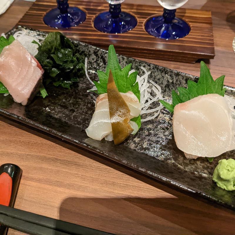 お造り三種盛り(和酒BAR　楽土)