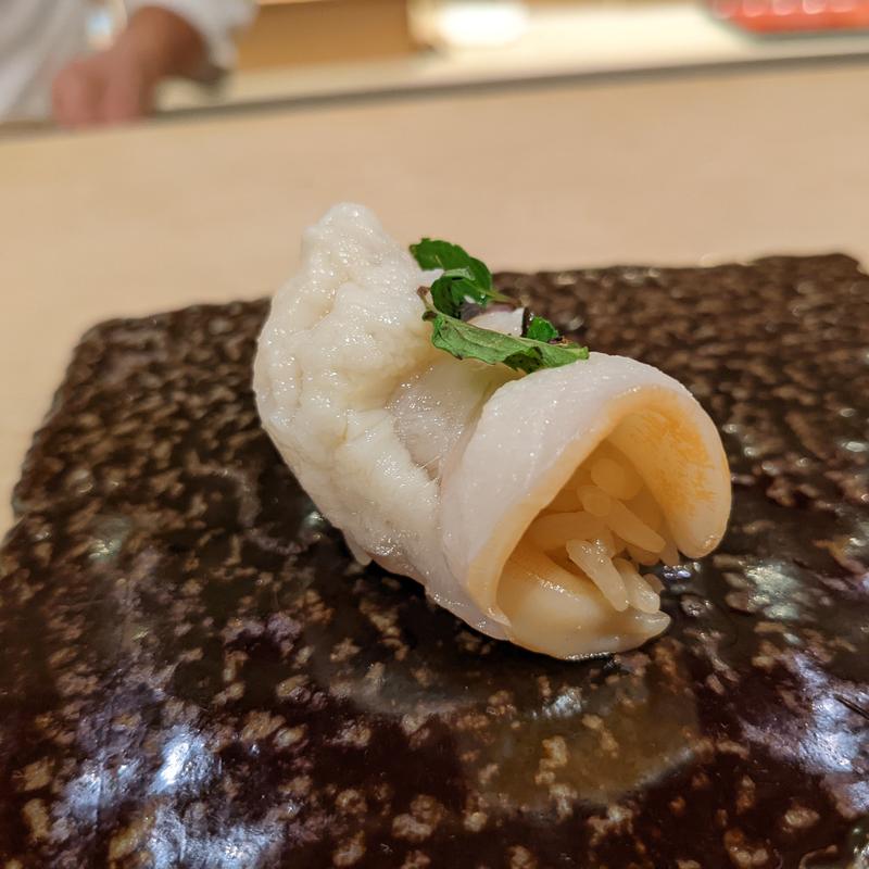 石垣貝、ミントわさび(変タイ鮨すがひさ)