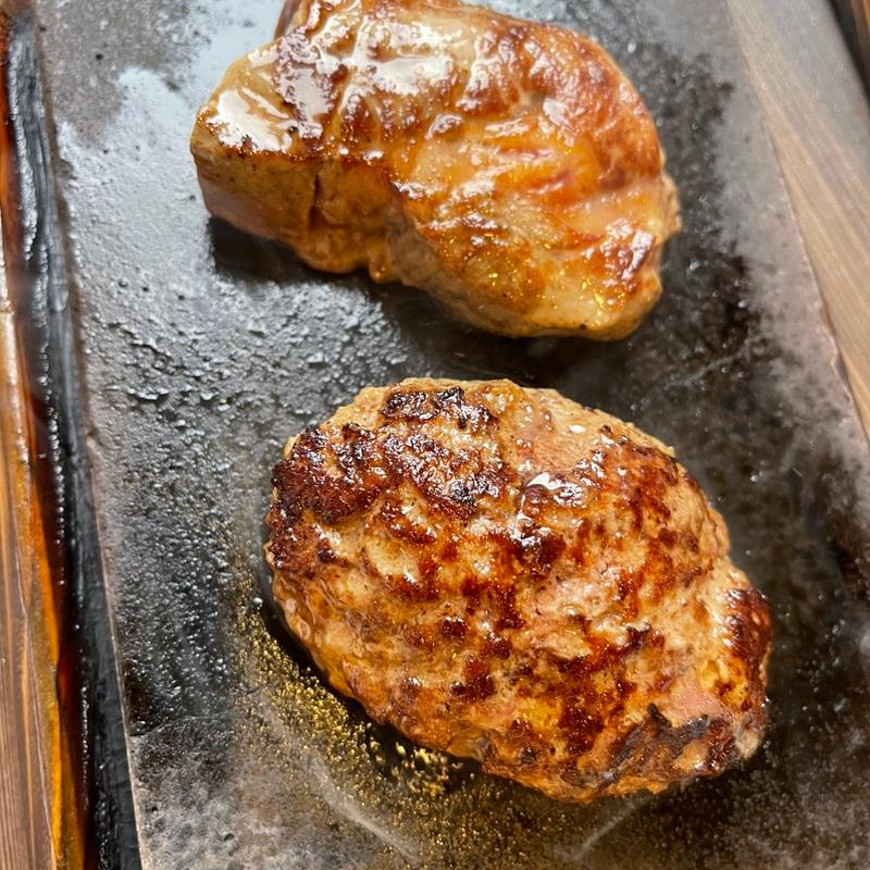 サーロイン＋ハンバーグ(ラッキーステーキ)