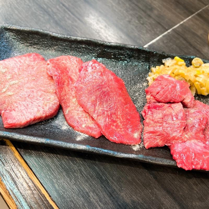 タン全部盛り(ひとり焼肉 美そ乃)