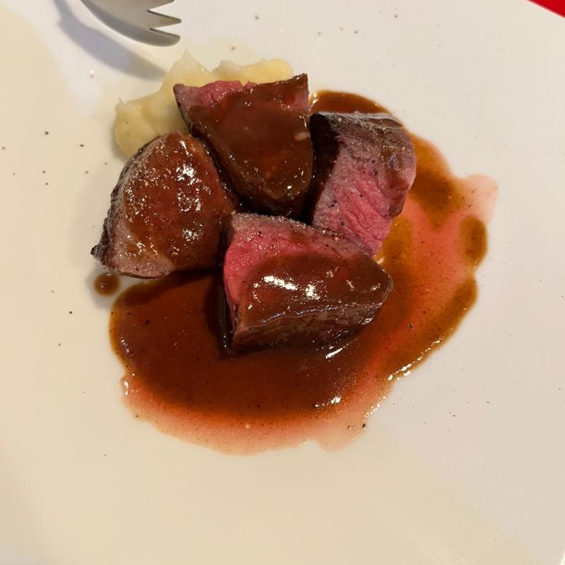 和牛ロースト　サルサラソース(オリゾンテ)