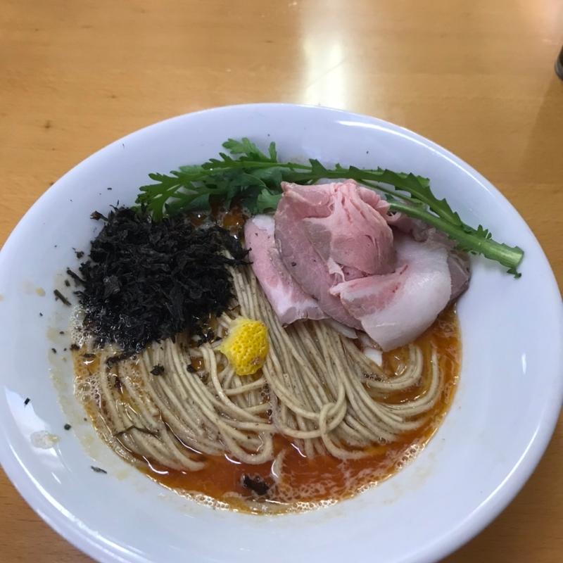 背脂煮干しそば(と多゛食堂)