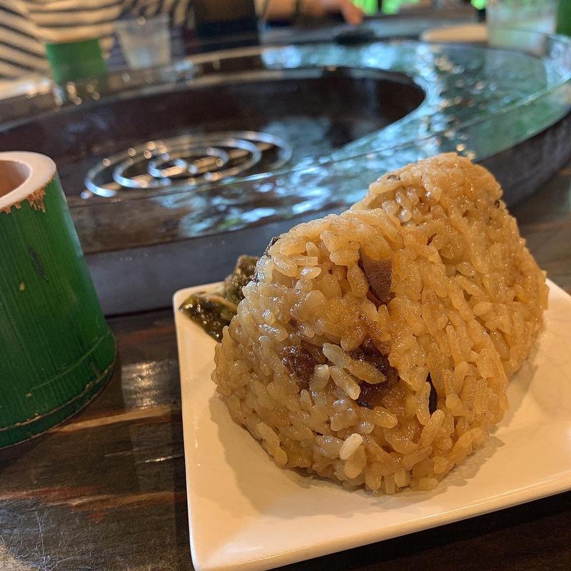 鶏おにぎり(山の寺 邑居 （やまのてらゆうきょ）)