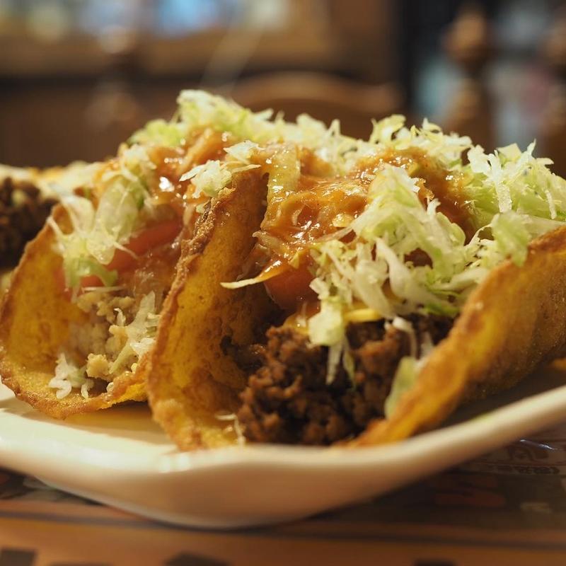 チャーリーセット(チャーリー多幸寿 （チャーリータコス）)