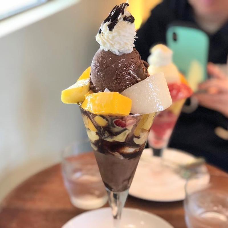 チョコレートパフェ(フルーツカフェ フルータス)