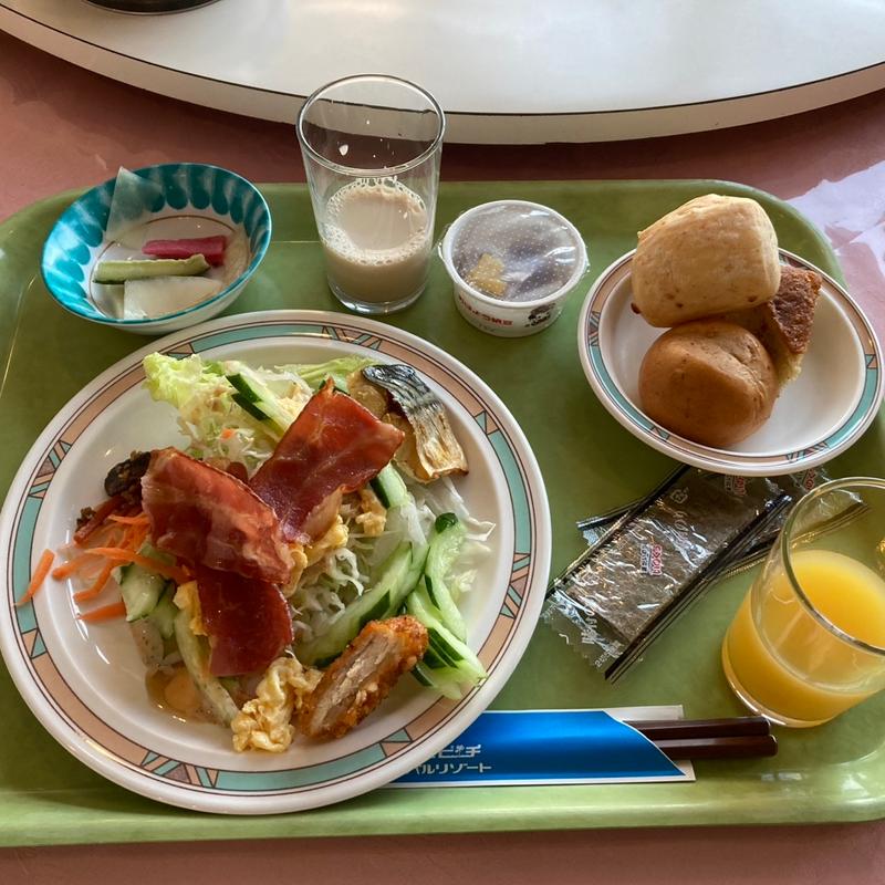 朝食バイキング(みゆきハマバルリゾート)