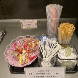 (ラウンジ華)