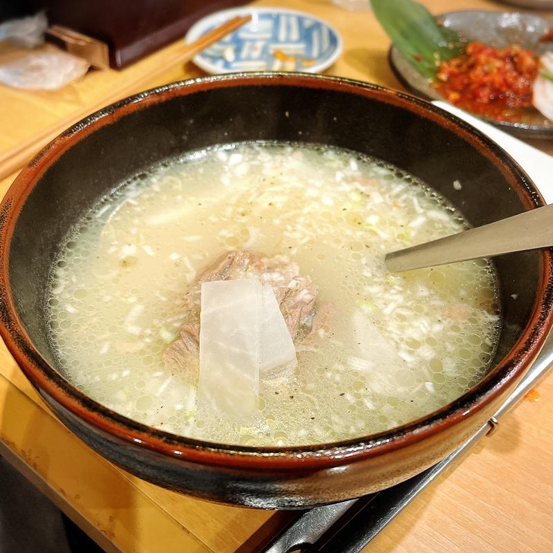 コムタンスープ(金竜山 （キンリュウサン）)