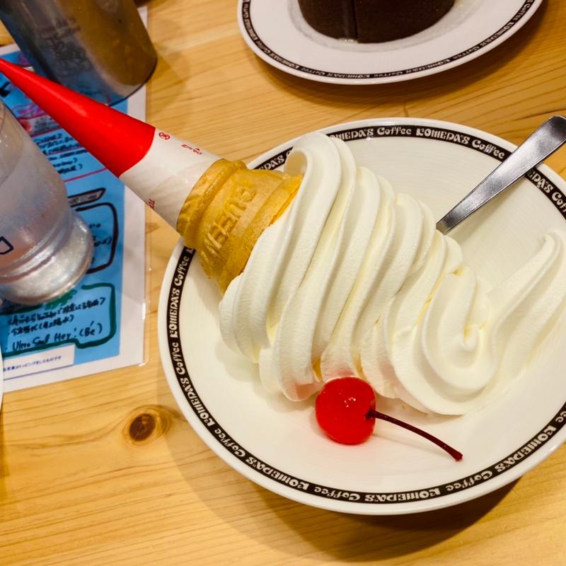 バニラソフト(コメダ珈琲 高槻西町店)