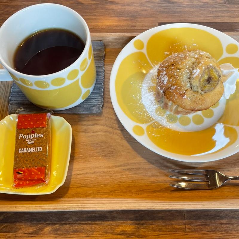 ゲイシャとバナナマフィン(自家焙煎珈琲所 猫とめがね焙煎所)