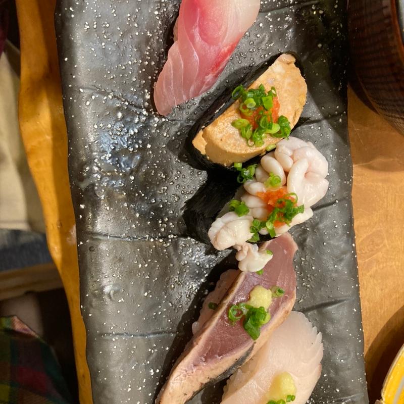 霜月5点盛(もりもり寿し イオンモール新瑞橋店)