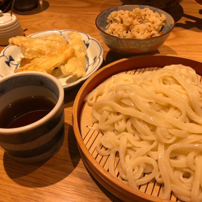 ざるうどん（ごぼてんトッピング）(うどん平)