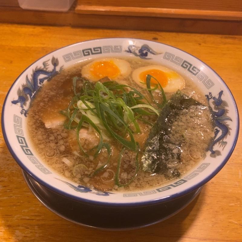 蔵出し醤油麺　味玉入(新在家ラーメン もんど)