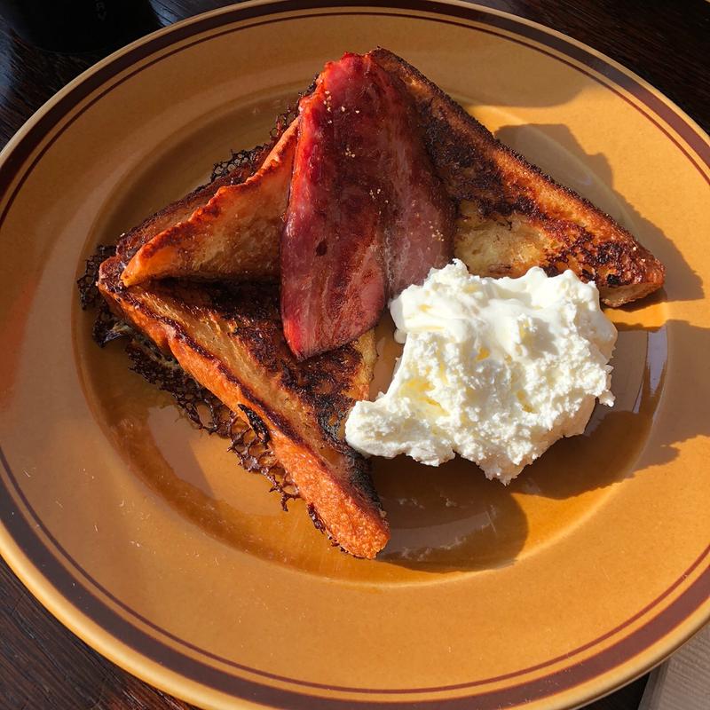 (ザ シティ ベーカリー バー アンド バーガー ルービン)