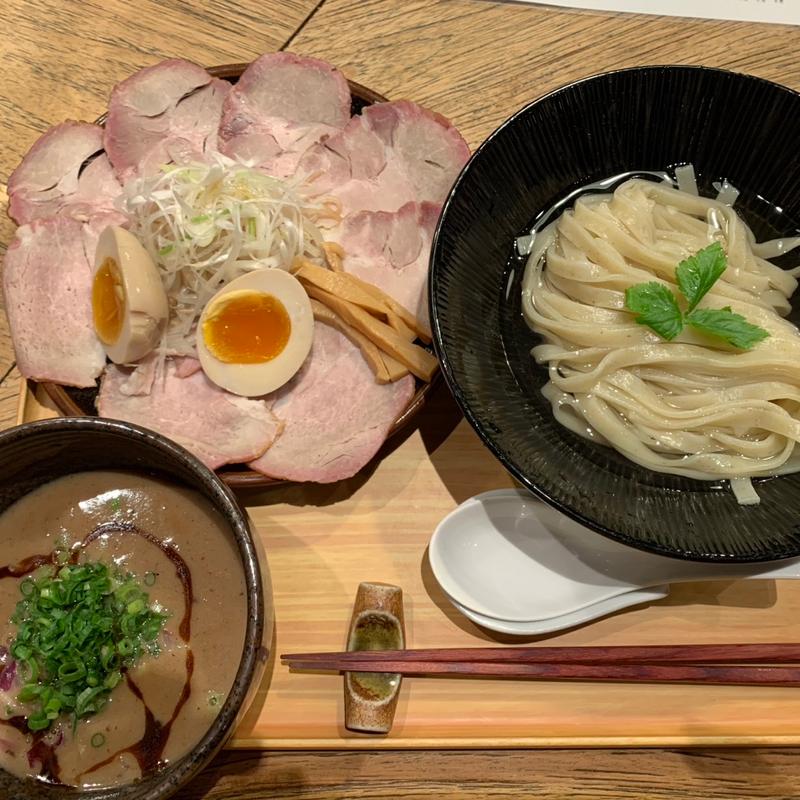 一そば(平麺)花盛チャーシュー(笑う門には福喜多る)