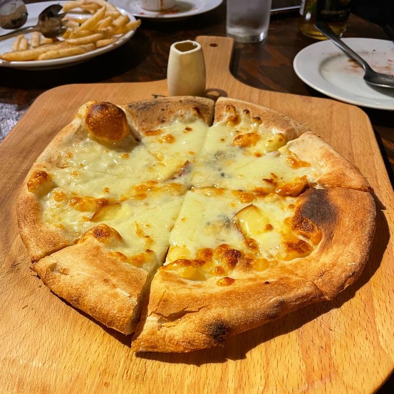 クアトロチーズ(イタリア食堂 Ciao!!)