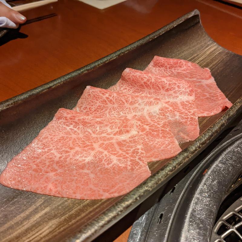 ザブトン(蕃 YORONIKU)