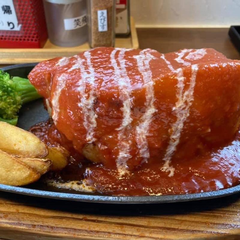 ポークチャップ(cake&cafe 笑飛巣)