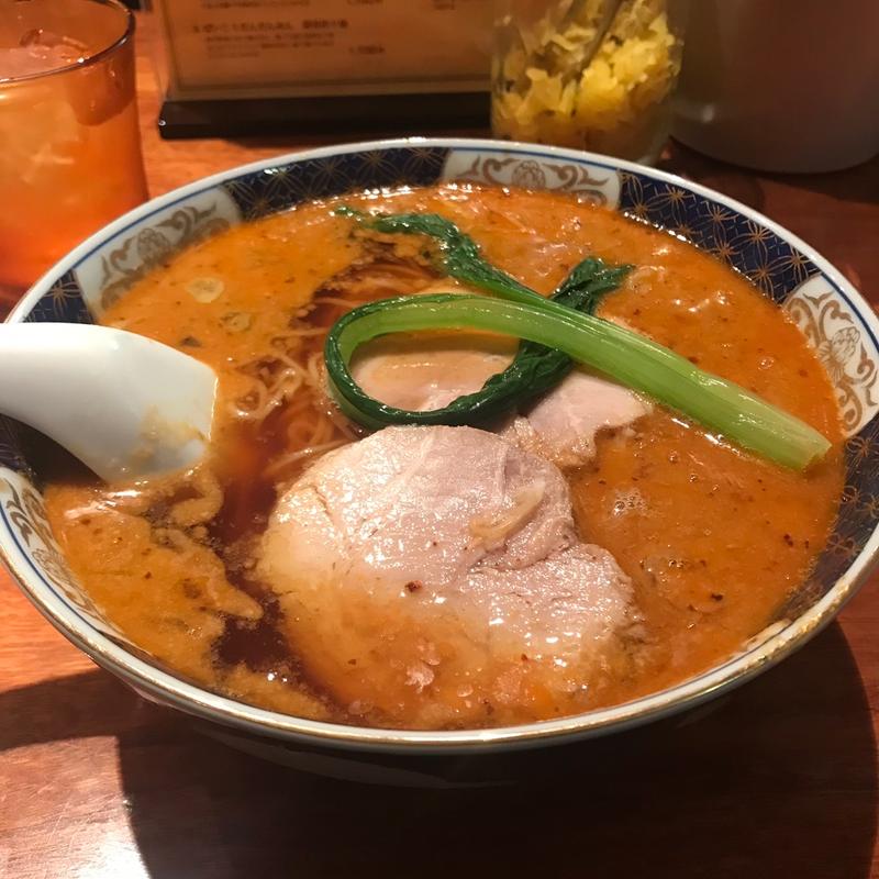 だあろうだんだん麺(支那麺 はしご 銀座四丁目店)