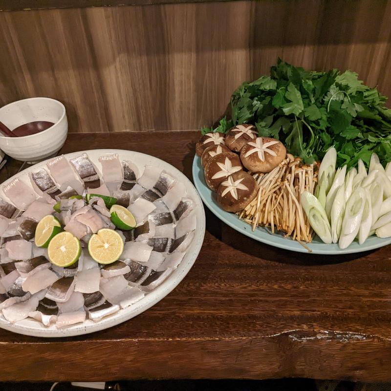 鱧すき鍋(讃岐うどん 蔵之介 （くらのすけ）)