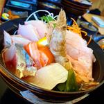 海鮮丼(お食事処「あじろや」)