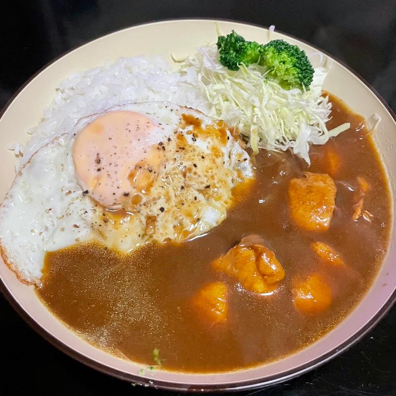 ワンプレート（カレーライス 目玉焼き付）(ロピア ゆめまち習志野台モール店)