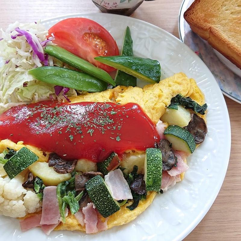 具沢山オムレツ(DAY & NIGHT)