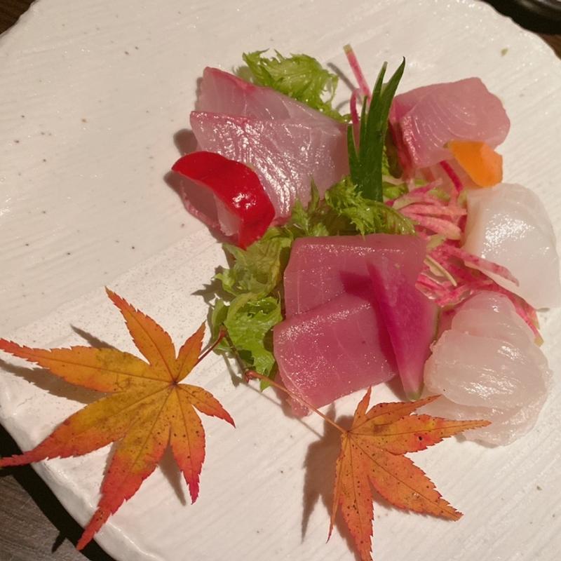 お刺身盛り合わせ　御幸町(みます屋 おくどはん)