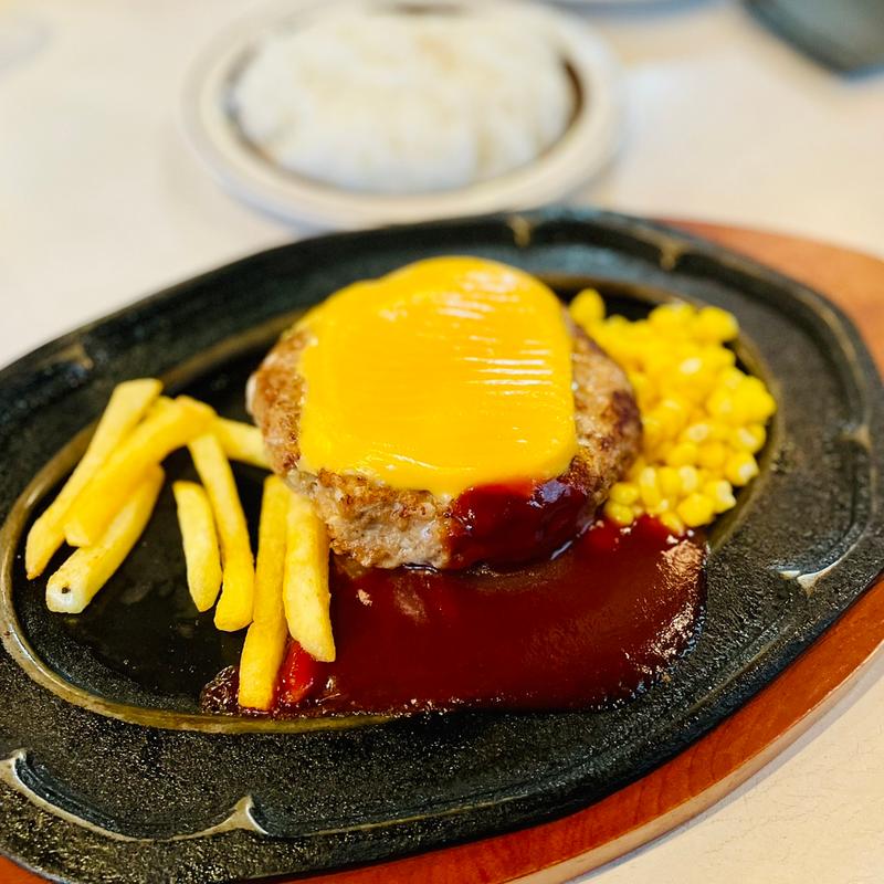 チーズハンバーグ(レストランオオタニ )