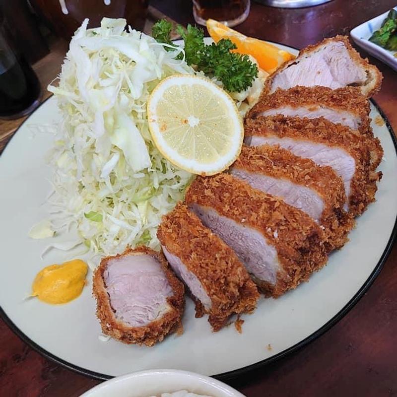 ヒレかつ定食(とんかつ赤城)