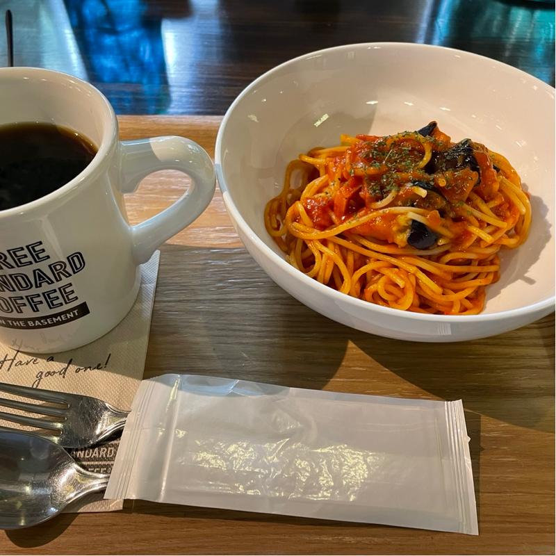 ナスのアラビアータ(Three Standard Coffee)