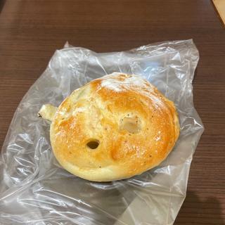 淡路の玉葱パン(ドンクエディテ小田急経堂店)