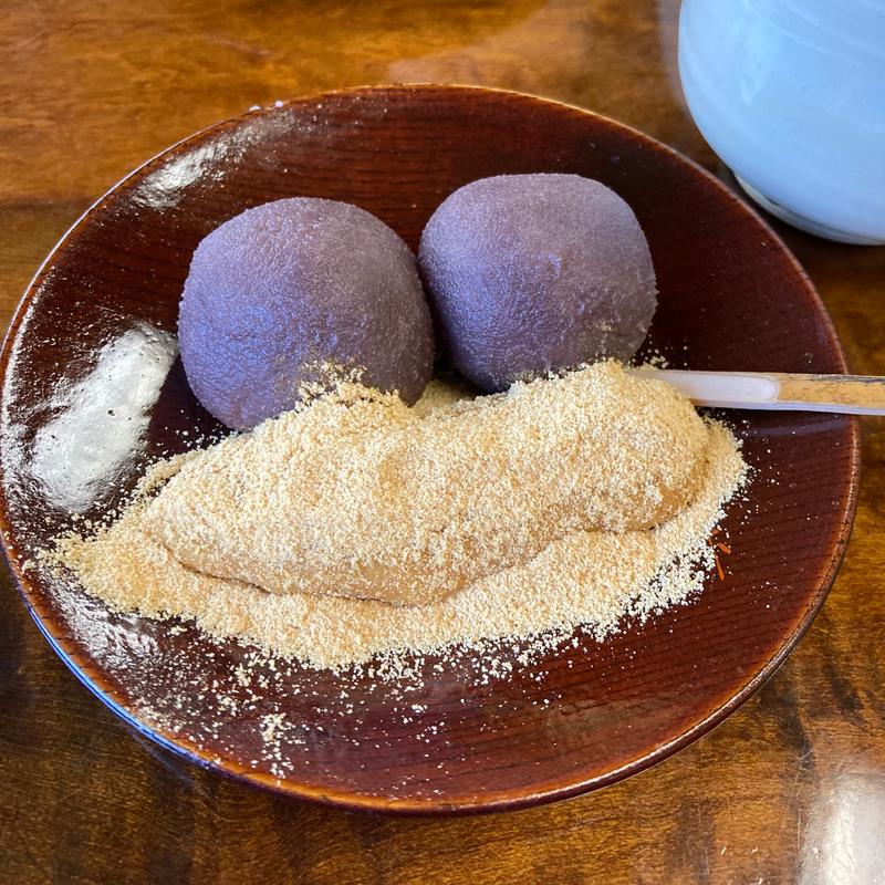 紅梅(粟餅所・澤屋 （あわもちどころ・さわや）)