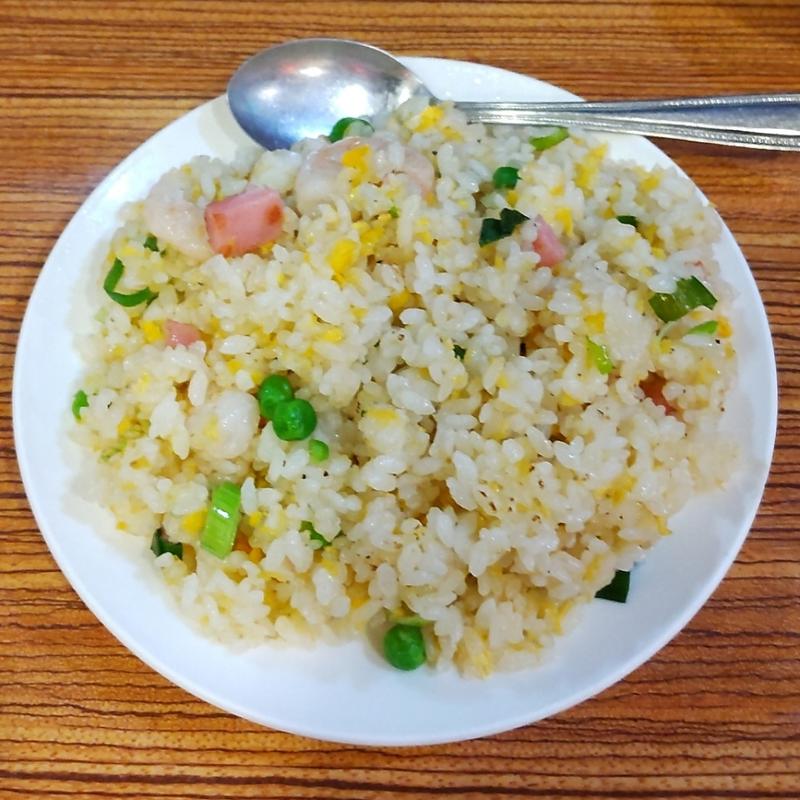 五目チャーハン(山東厨房 (サントウチュウボウ))