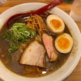 喜多方らーめん 煮干 味玉付き(麺や 七彩 八丁堀店)