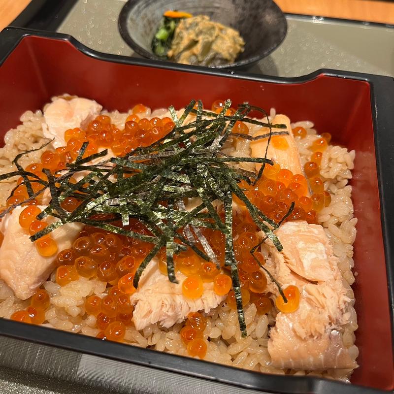 はらこ飯(伊達の牛たん本舗 本店)