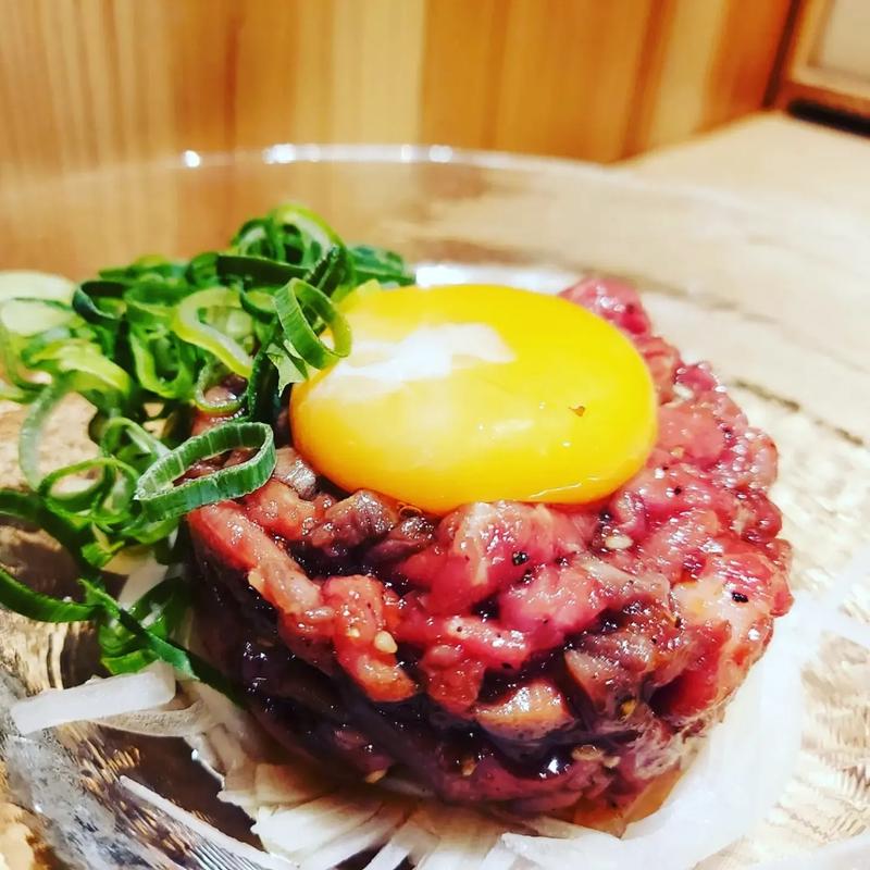 炙りタンユッケ(シンイマミヤダウンタウン)