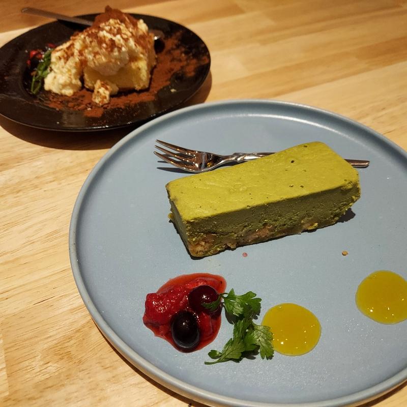 宇治抹茶チーズケーキ(原価ビストロチーズプラス 京橋)