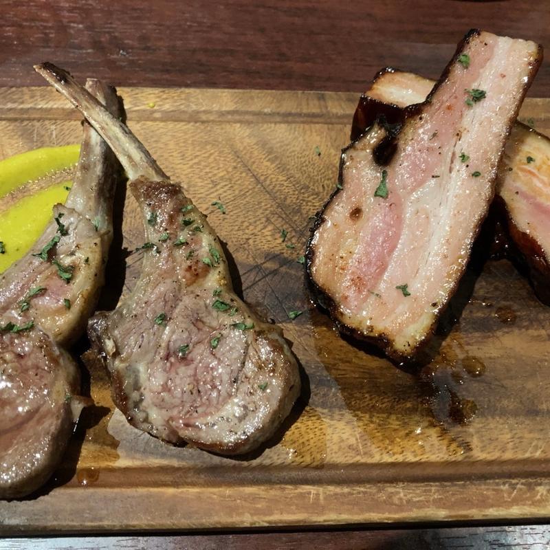 ラムチョップ(恵比寿 肉バル Salt)