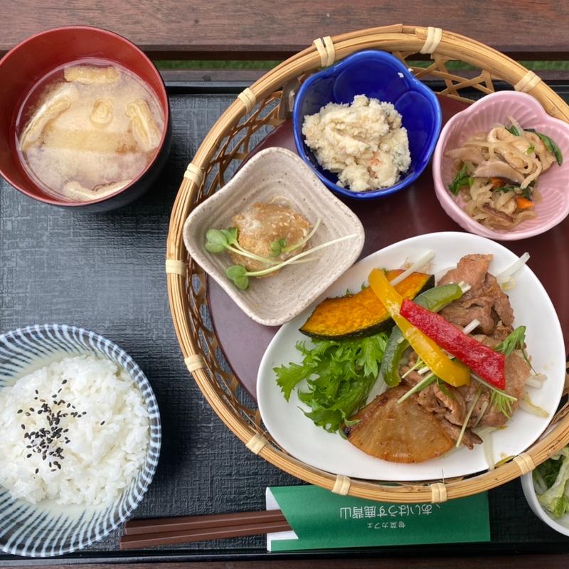 鹿背山定食（B）(旬菜カフェあいはうす鹿背山)