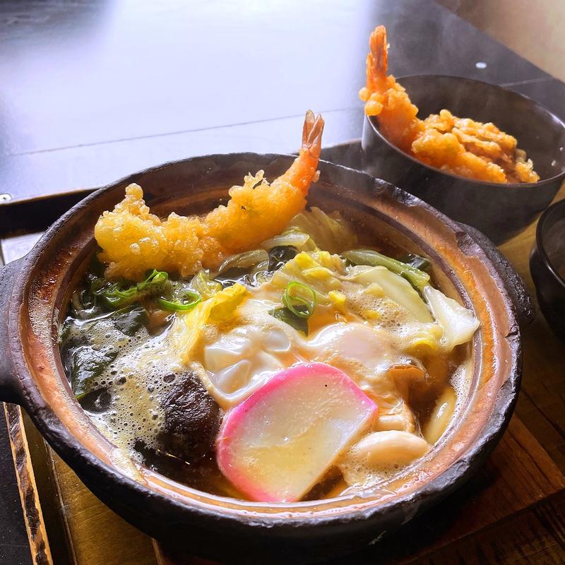 鍋焼きうどんとミニ天丼(かまど鎌取店)