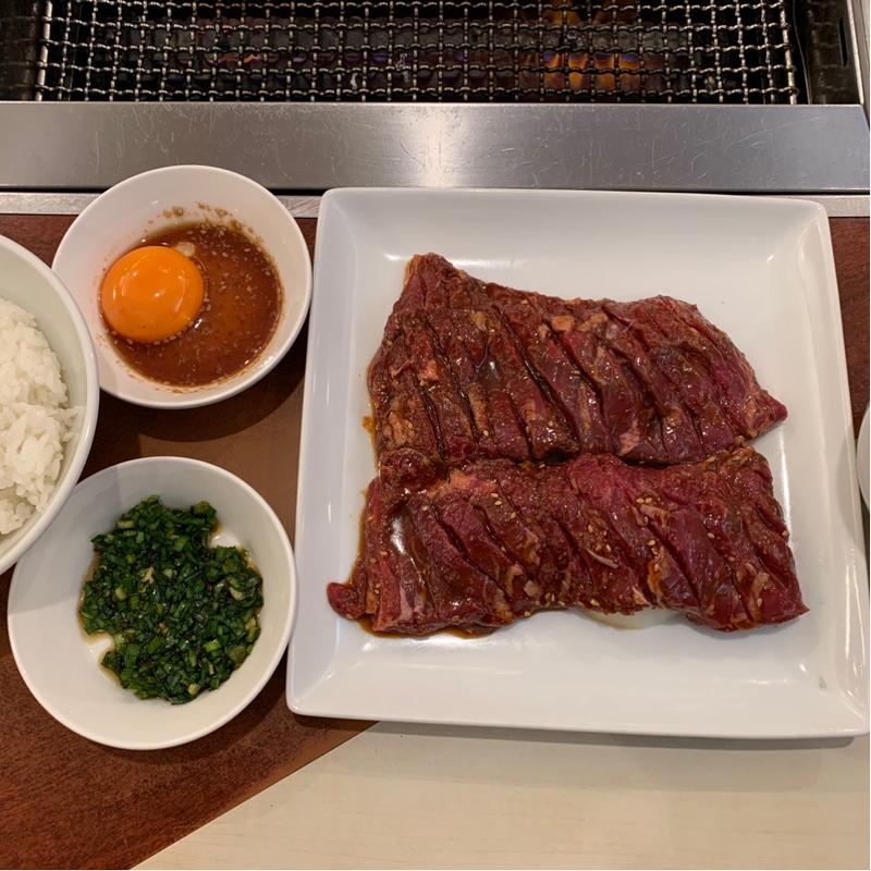 大判ハラミダブルランチ(ひがしやま仙台駅前店)