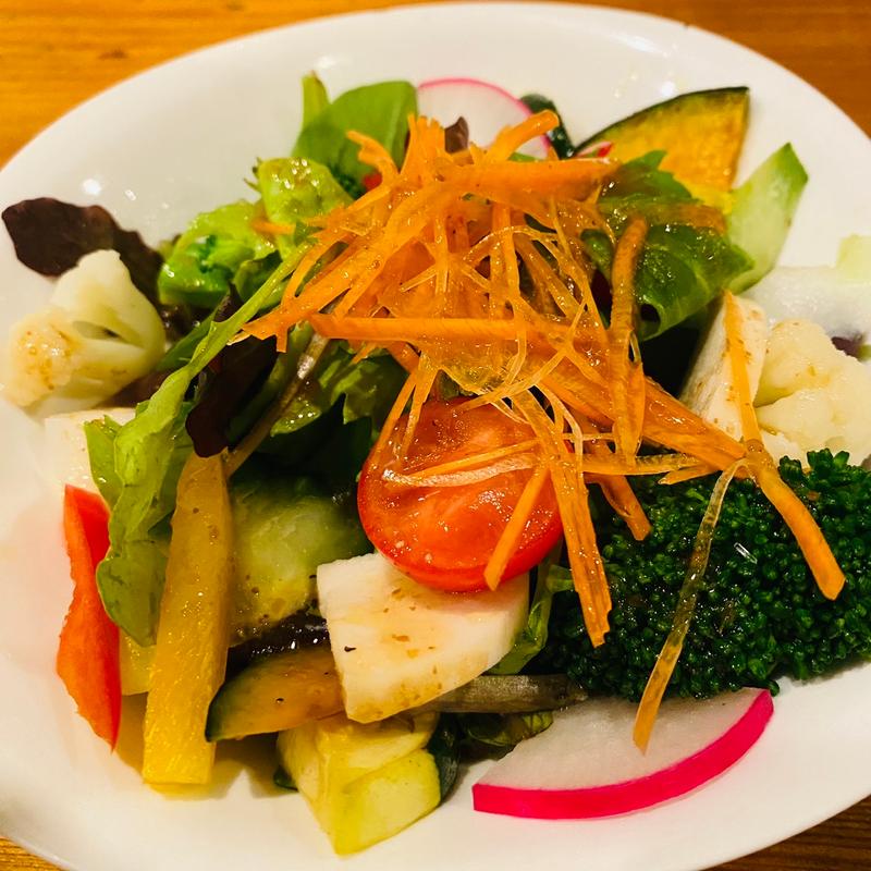 季節のサラダ(ステーキハウス牛和鹿 （【旧店名】牛和鹿 BBQ）)