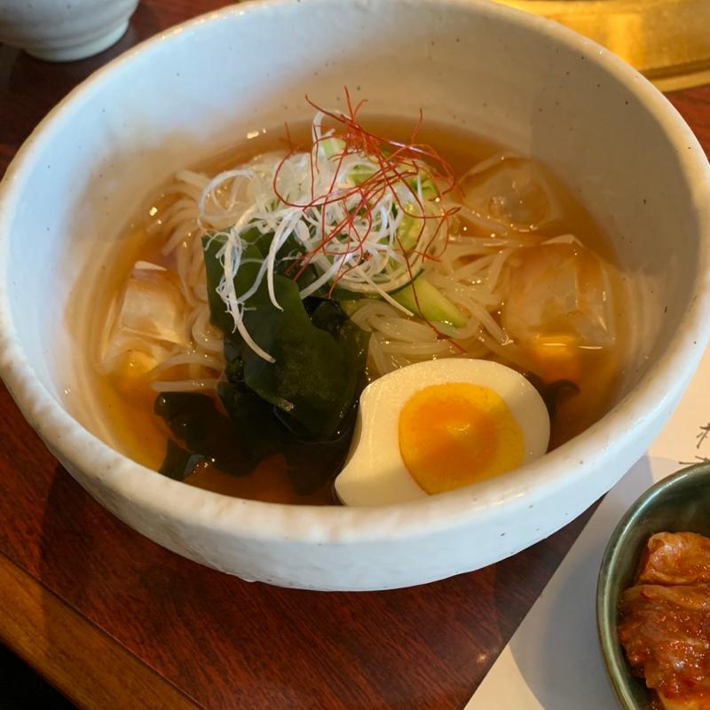 牛地蔵冷麺(にく家 牛地蔵 （ウシジゾウ）)