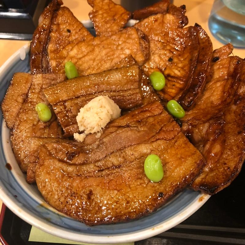 (豚丼のはなとかち)