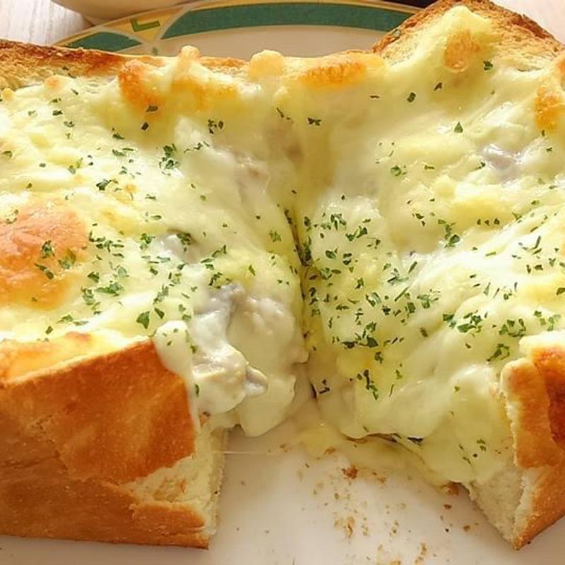 チキンクリームパングラタン(コーヒー＆トースト)